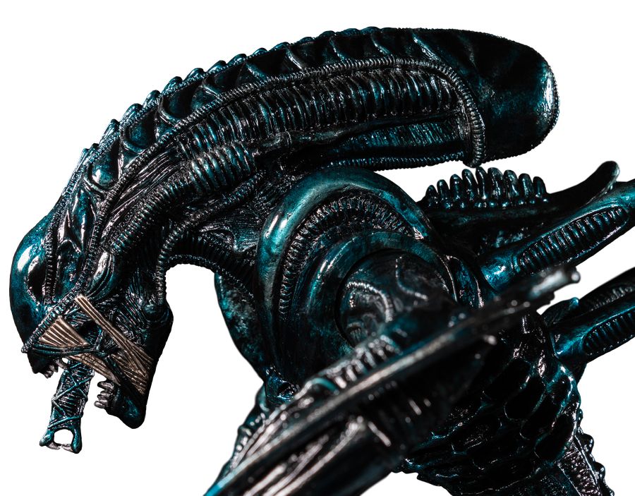 Xenomorph figure 1:6 scale statue from Aliens film scene