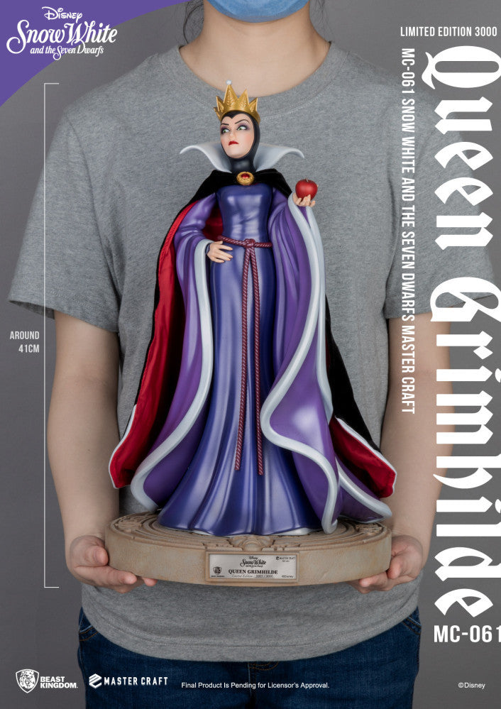 Evil Queen Grimhilde Snow White collectible figure
