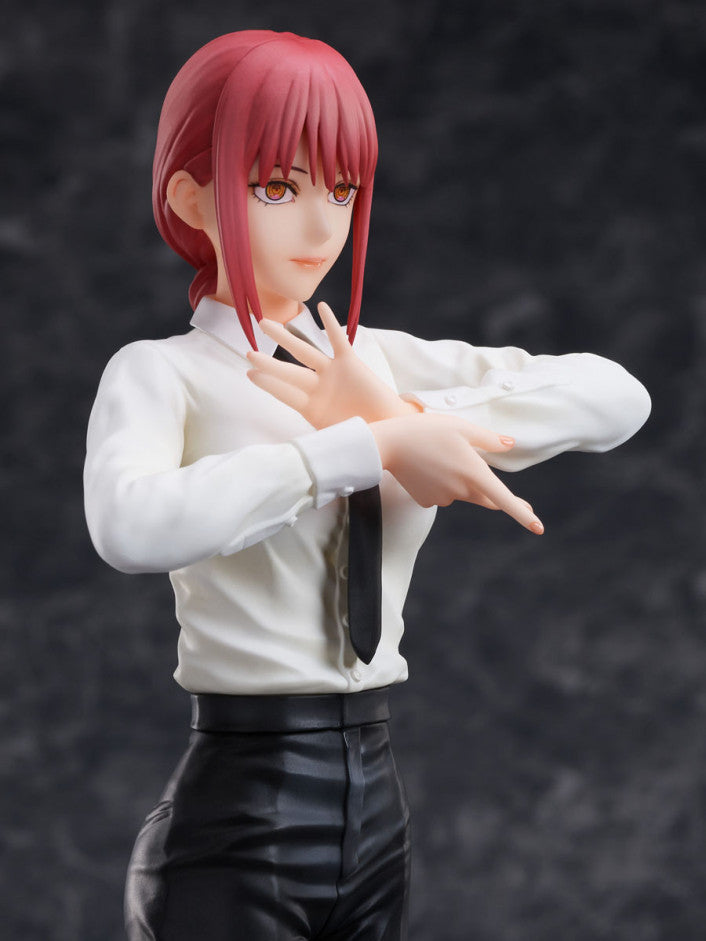 Chainsaw Man Makima figure with base in 1/7 scale pose