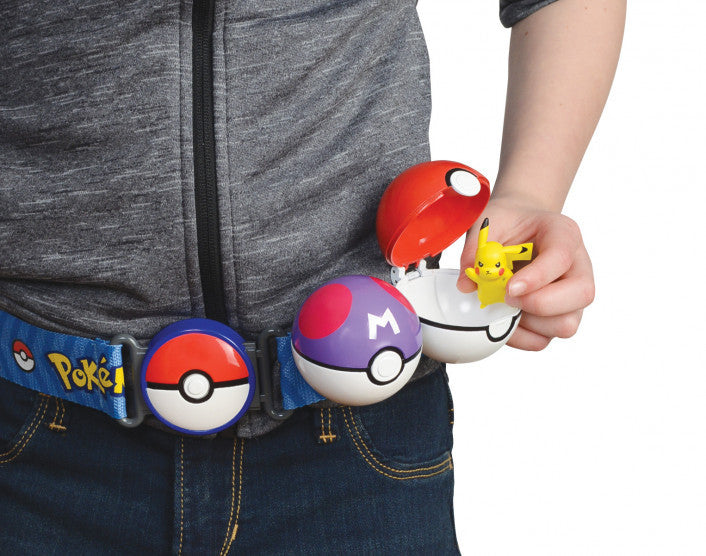 Pokemon clip n go belt with Pokeballs and Scorbunny figure