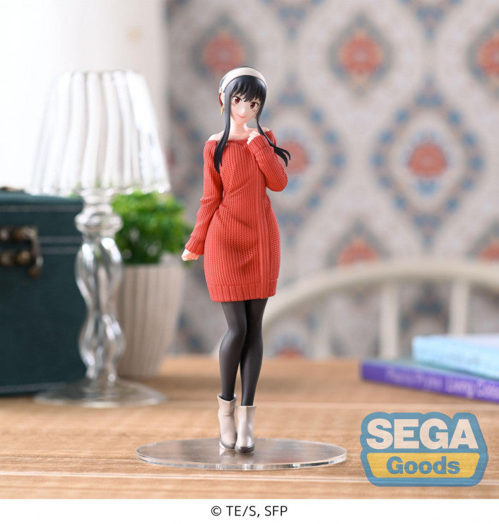 Spy x Family Yor Forger figure in plain clothes pose